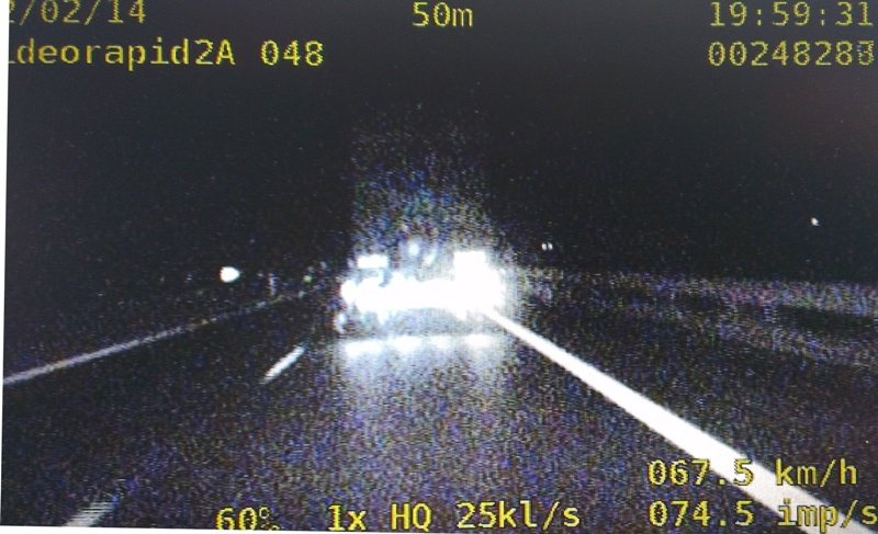 Tir jechał wężykiem na S7. Kierowca: Piję, bo lubię