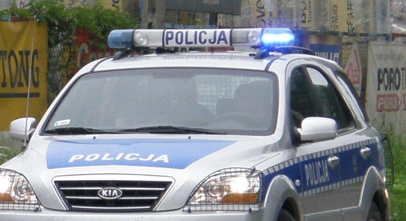 Zwłoki 54-latka przy ogródkach na Żurawiej
