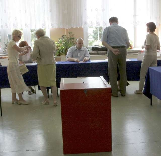 Wybory w Elblągu wydarzeniem roku 2013 w Polsce?