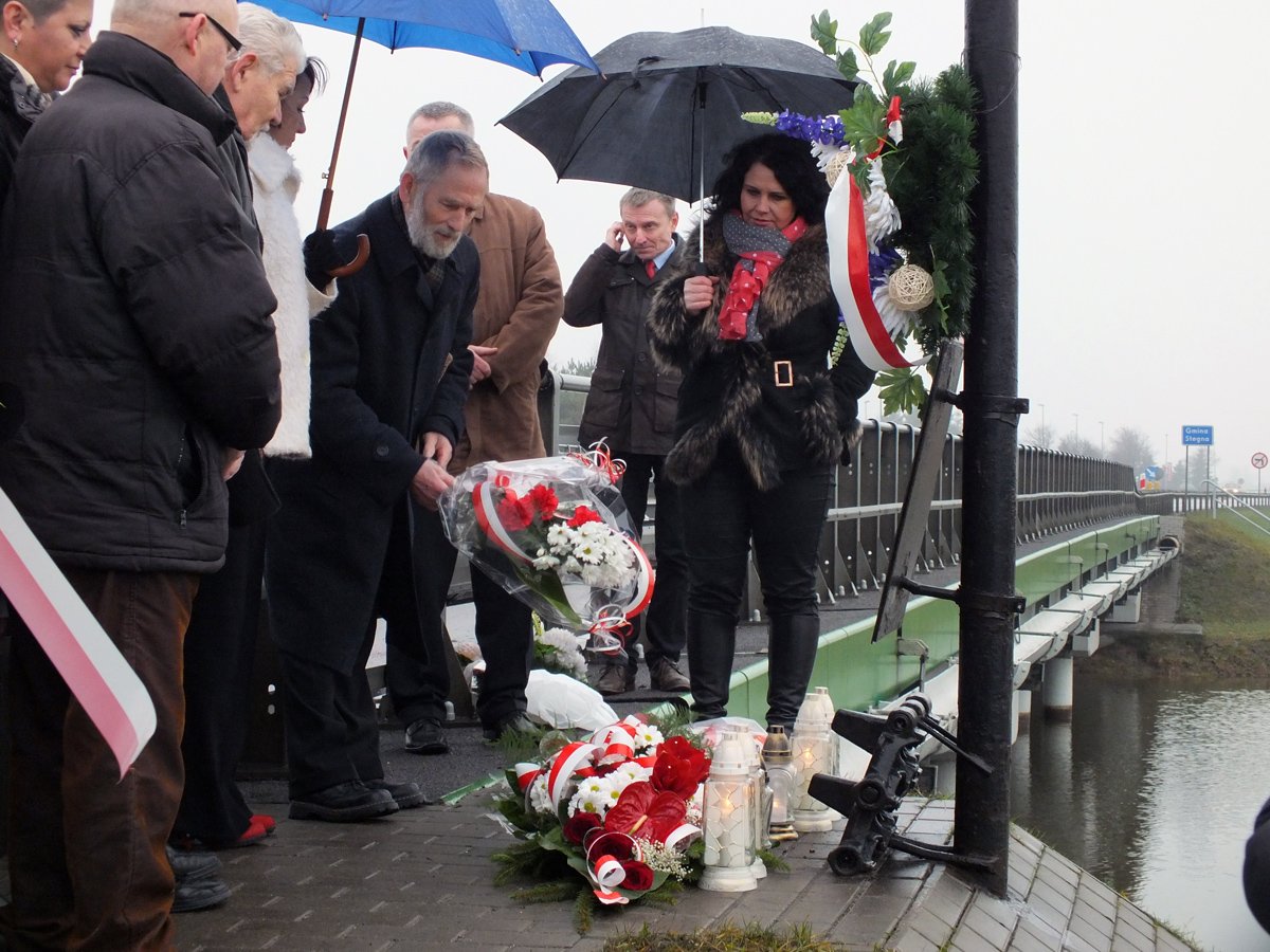 Pamiętają o tragicznie zmarłych czołgistach