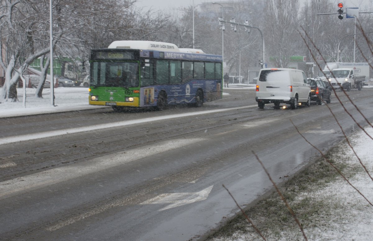 Pierwszy atak zimy. 14 stłuczek na ulicach Elbląga