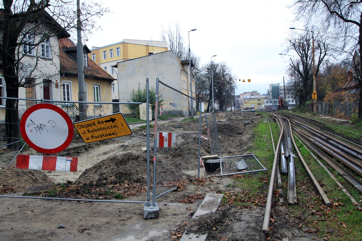 Miała być droga, a nadal są rozkopy