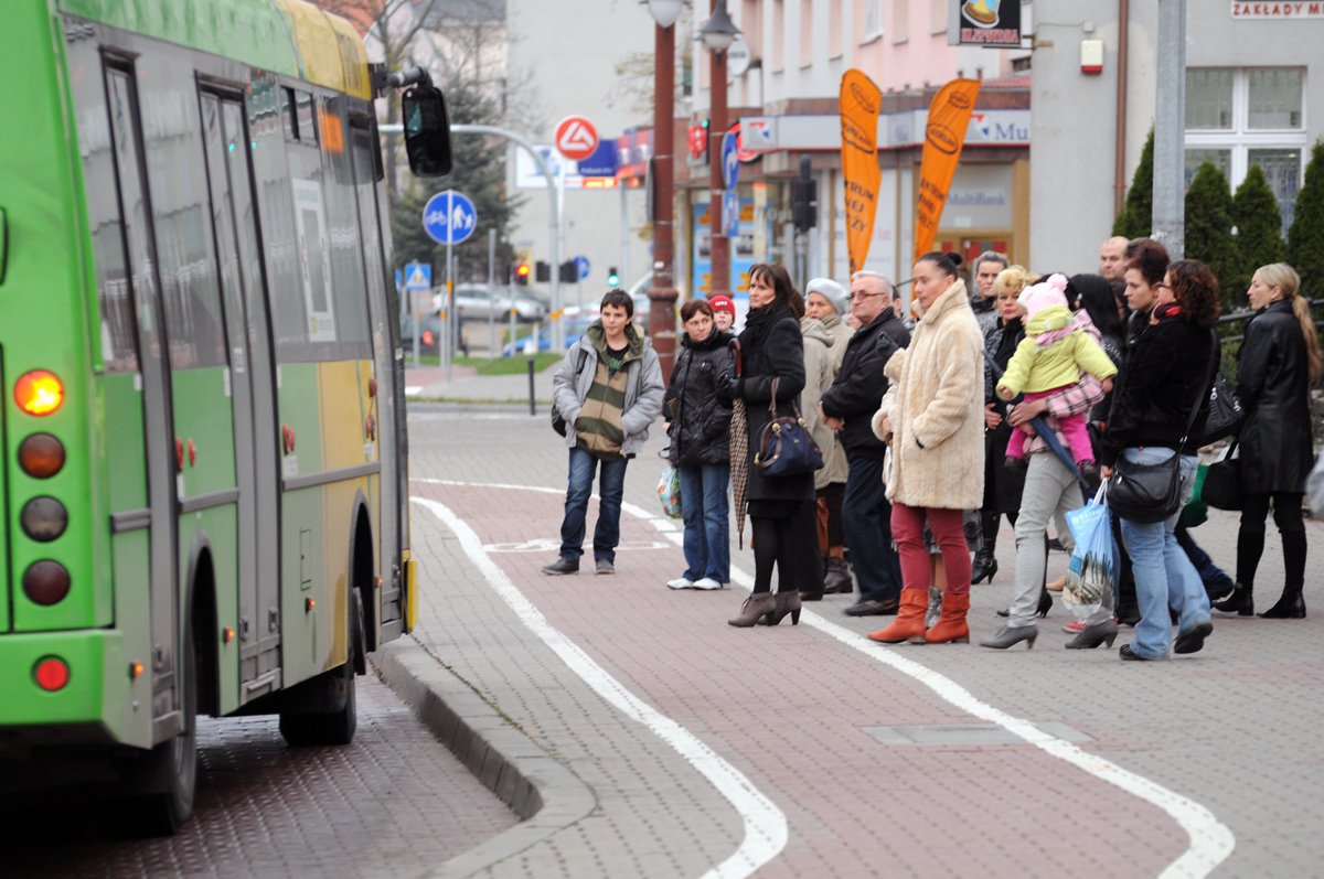 Czy w styczniu autobusy zajadą na przystanki?