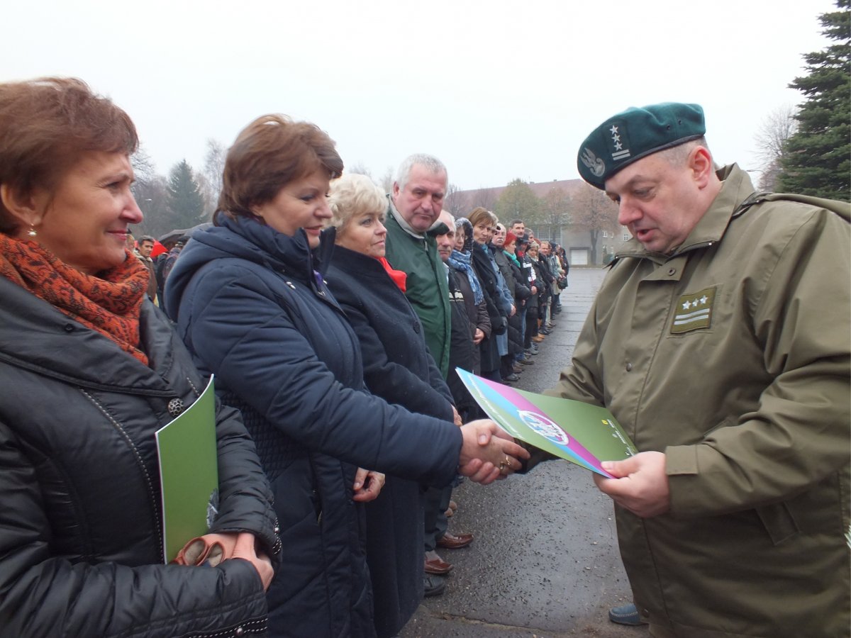 Wyższe premie i medale w Wojskowym Oddziale Gospodarczym