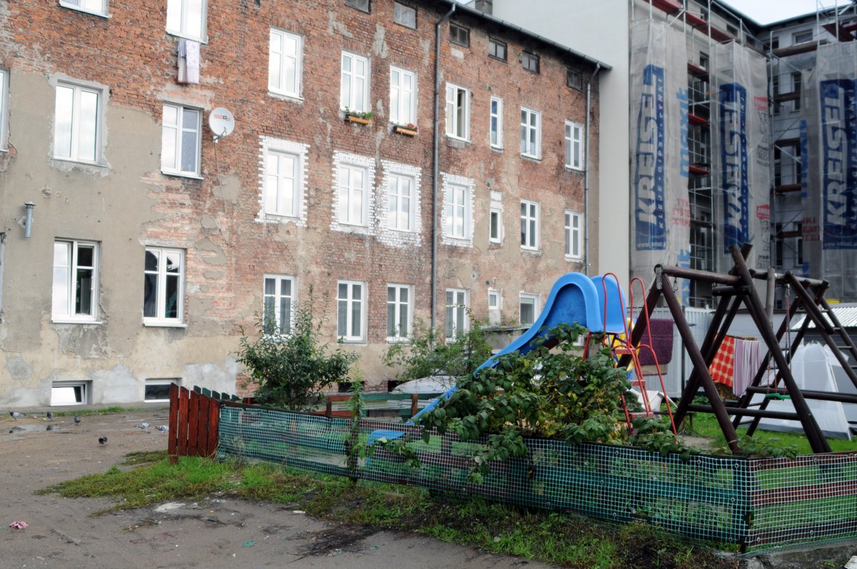 Żadna wspólnota nie chce pieniędzy na upiększenie podwórka