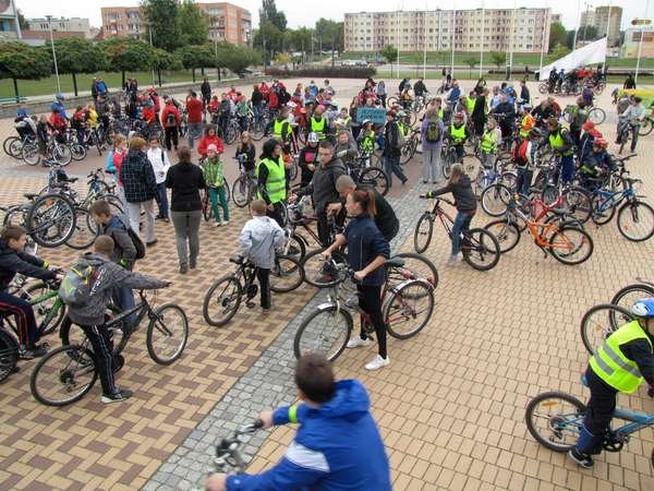 Rowerowy przejazd przez Elbląg. Dzień bez Samochodu