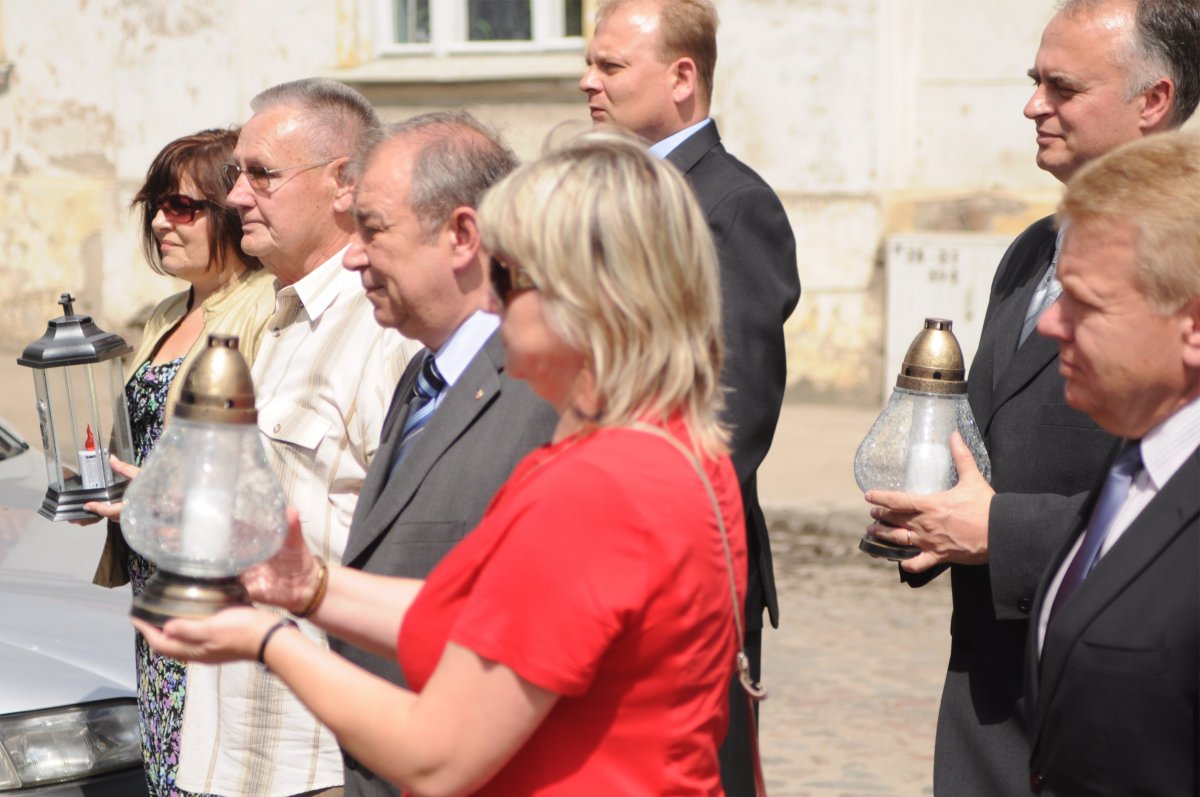 Złożyli hołd ofiarom Sprawy Elbląskiej