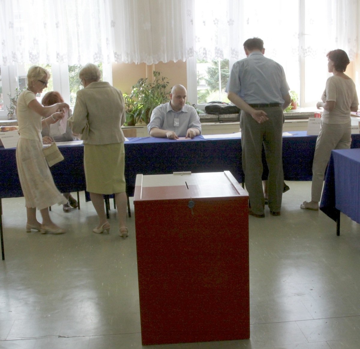 Pan prezydent. Jerzy Wilk 51,74% głosów, Elżbieta Gelert 48,26%