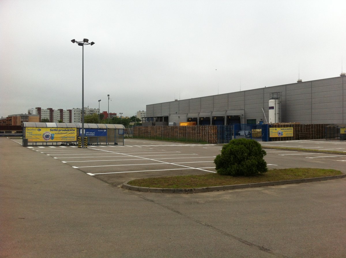 Nowy parking i nowe wejście. CH Ogrody w rozbudowie