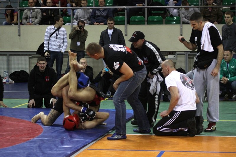 Paweł Nastula gościem specjalnym amatorskiego MMA w Elblągu