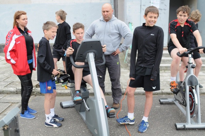 W Gimnazjum nr 1 zachęcali do sportowego trybu życia