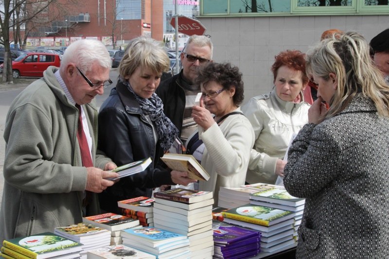 By jarali się literaturą, a nie marihuaną