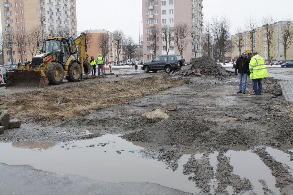 Już nie będziemy krzywili felg na Nowowiejskiej