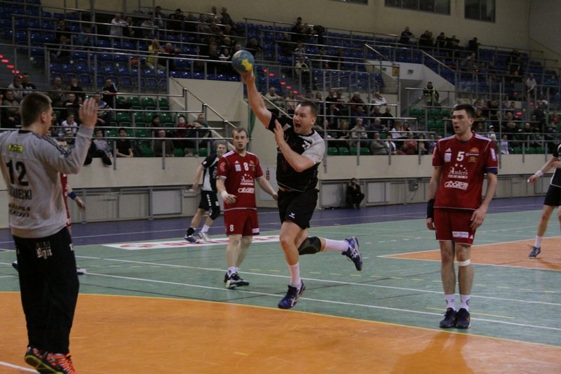 Meble Wójcik — Warmia 26:25. Walki i emocji nie brakowało