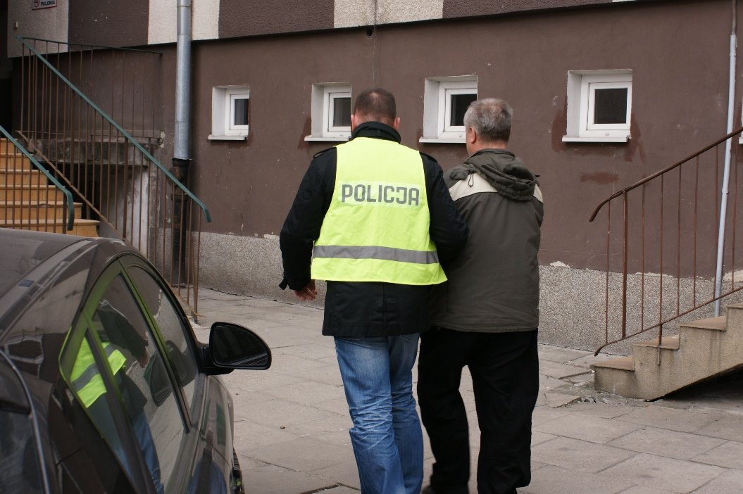 Znęcał się nad rodziną. Teraz posiedzi w areszcie