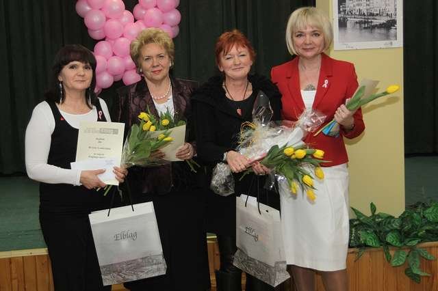 Wybieramy Super Babkę 2013. Zagłosuj, sprawdź wyniki!