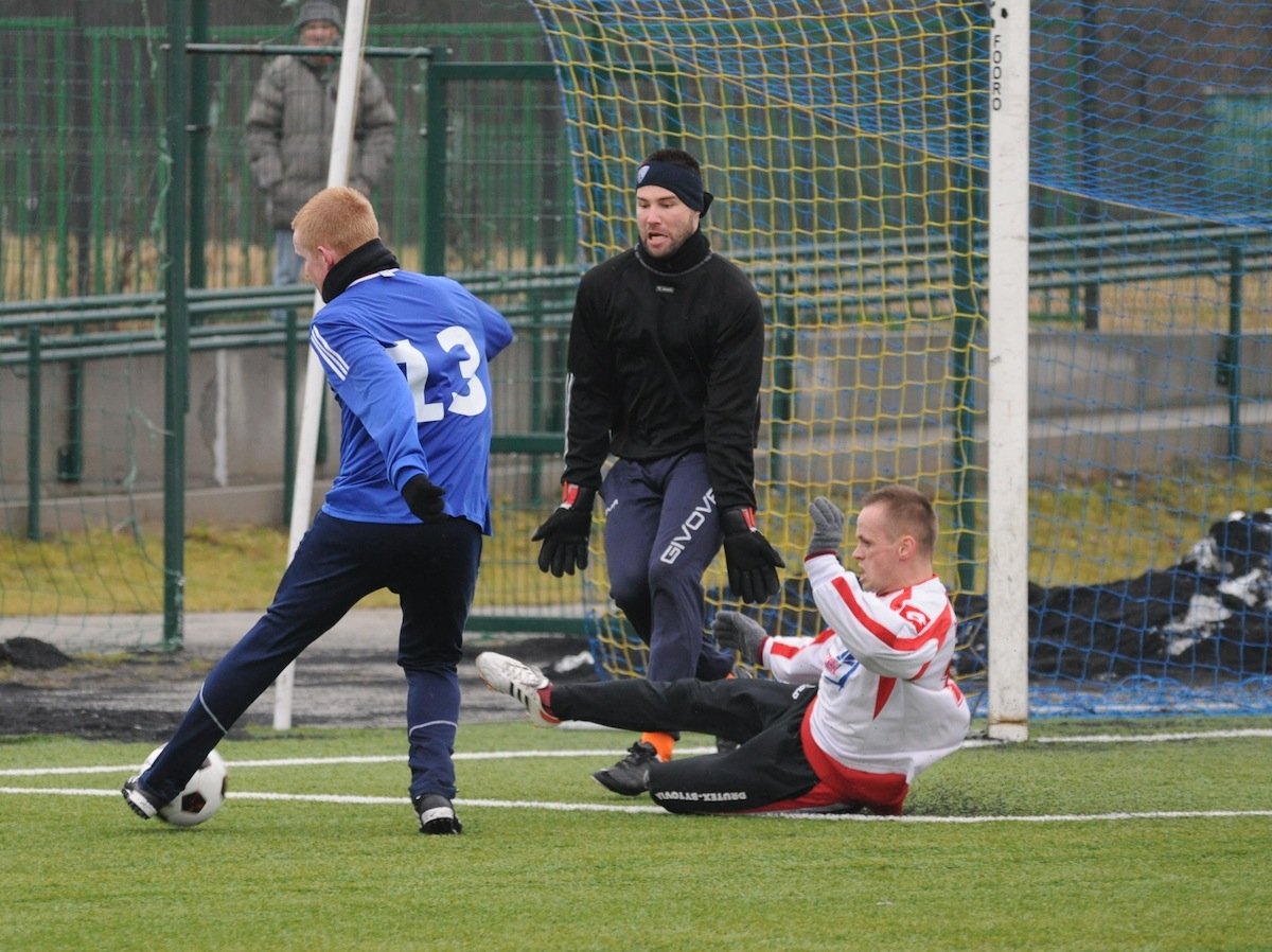 Sparingowa niespodzianka. Olimpia przegrała z Barkasem 1:2