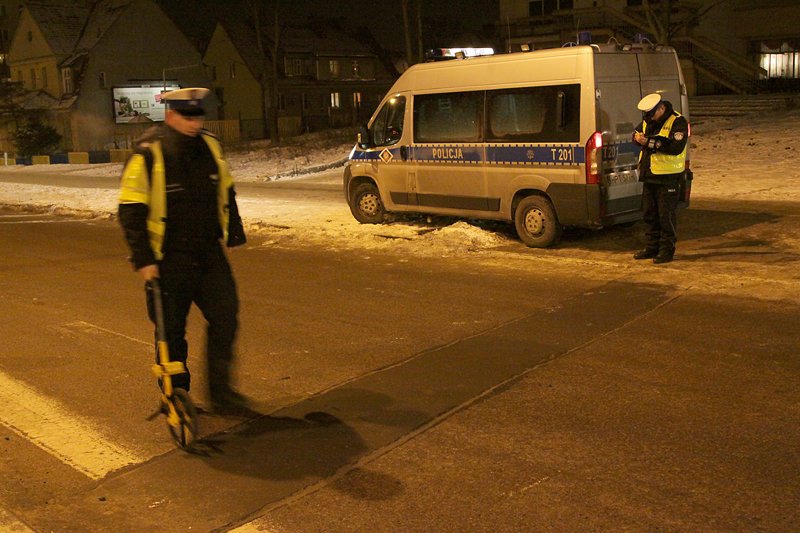 Wypadek na Nowowiejskiej. Piesza trafiła do szpitala