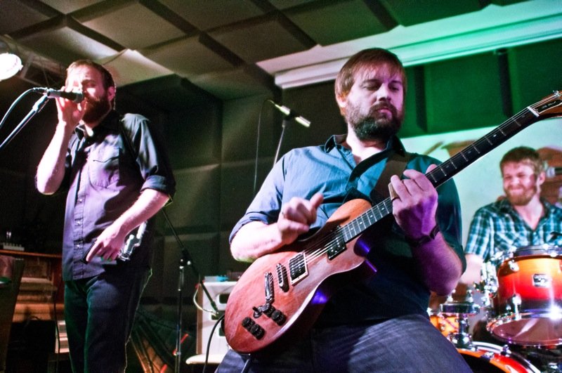 Koncert Moreland & Arbuckle w obiektywie Michała Skroboszewskiego