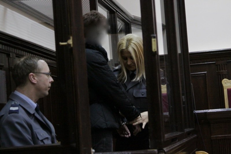 Ruszył proces Doroty D. Zabiła konkubenta w obronie własnej?