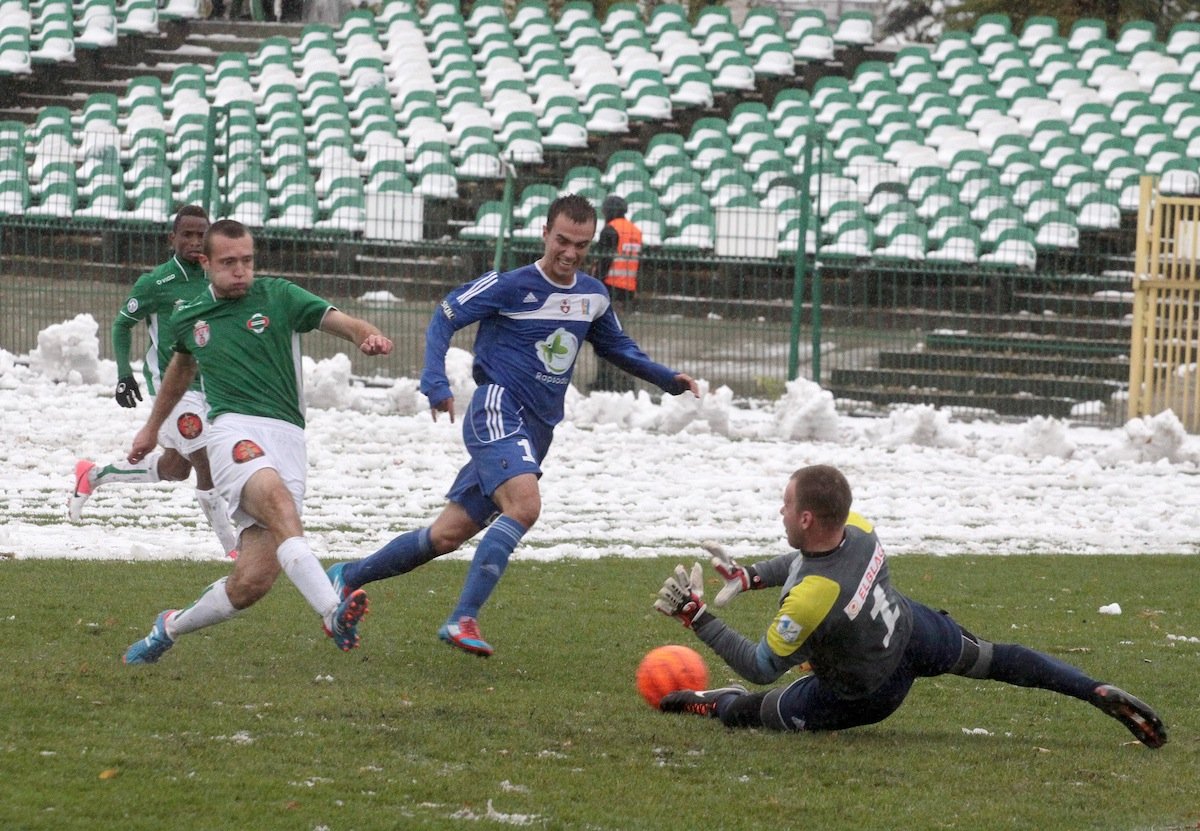 Piłkarskie derby Elbląga na pewno 4 listopada