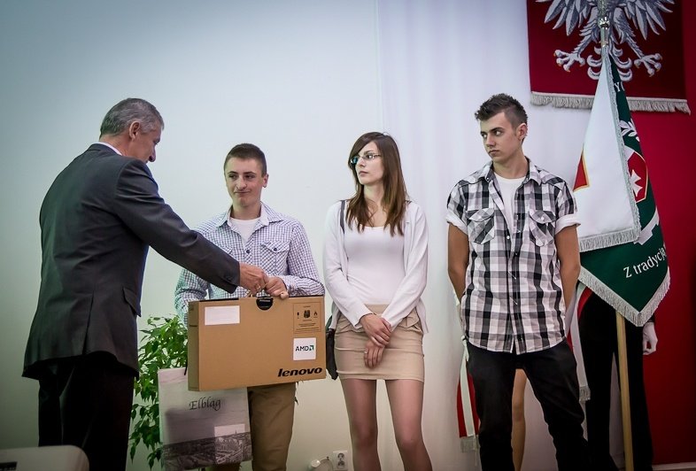 Kropla drąży wiedzę. Rusza druga edycja Waterjet Academy