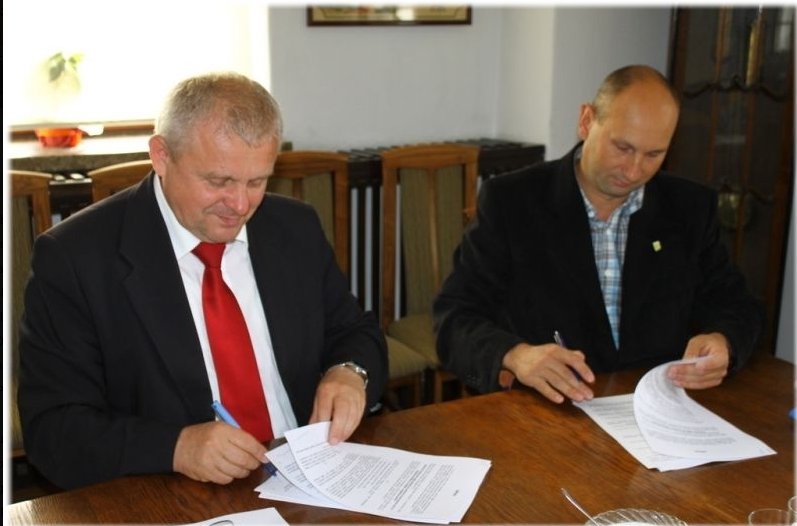 Wyremontują alejkę na cmentarzu