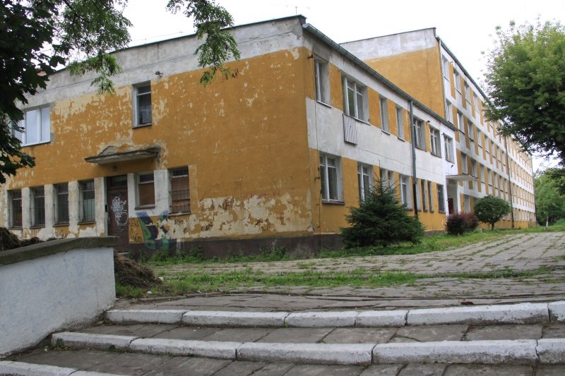 Lokatorzy z wyburzanych domów zamieszkają w dawnej bursie?
