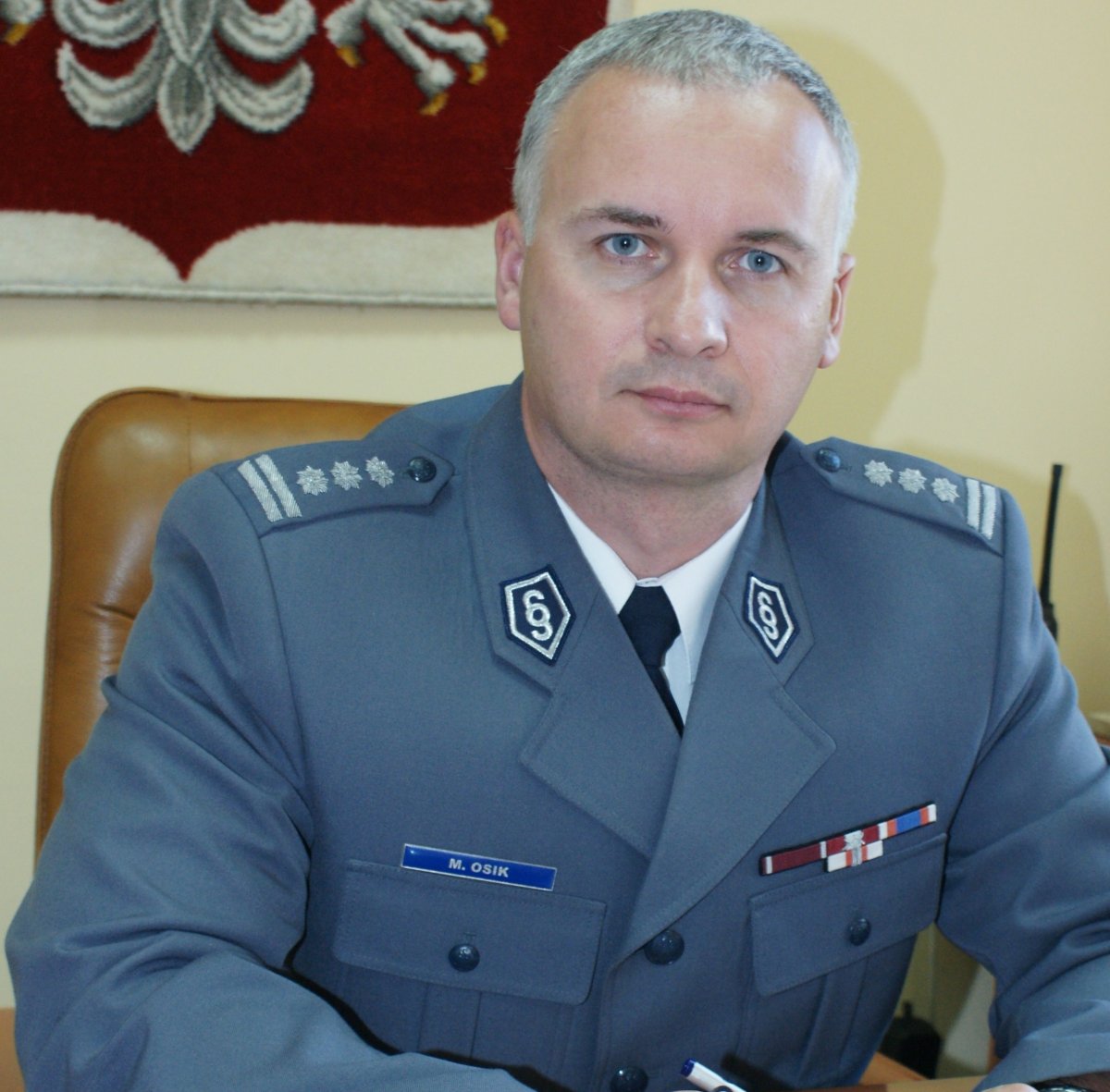   Policjant ma pomagać  w rozwiązywaniu problemów