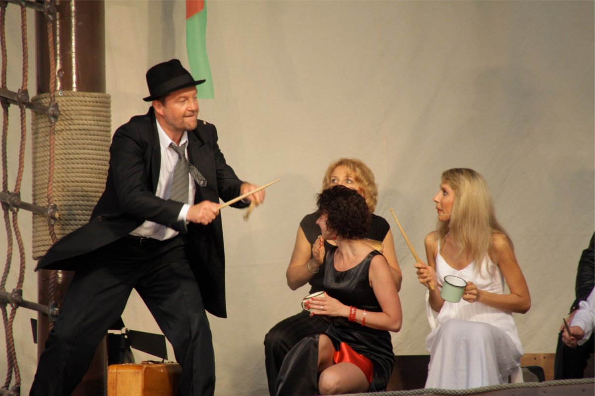 In-Theatre na dziedzińcu muzeum w obiektywie Ryszarda Biela