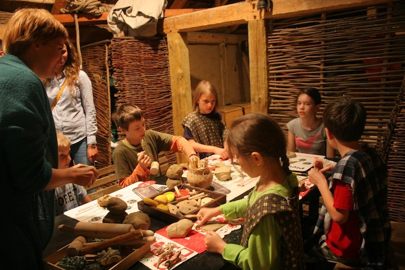 Wakacyjna przygoda z historią w Muzeum Archeologiczno-Historycznym