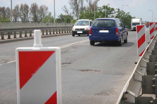 Remontują most na Tysiąclecia. Ruch wahadłowy od 5 lipca