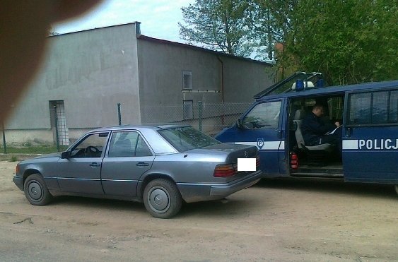 Pijany ojciec przewoził dwulatka bez fotelika 