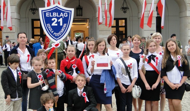 Święto Flagi z udziałem uczniów SP 21 w Pałacu Prezydenckim