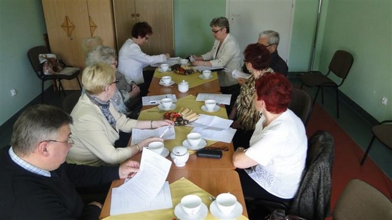 Seniorzy chcą zmienić wśród mieszkańców wizerunek osób starszych