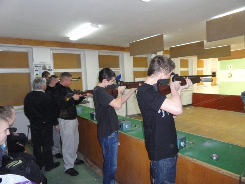 Snajper – strzelec wyborowy. Uczą się dyscypliny i samokontroli