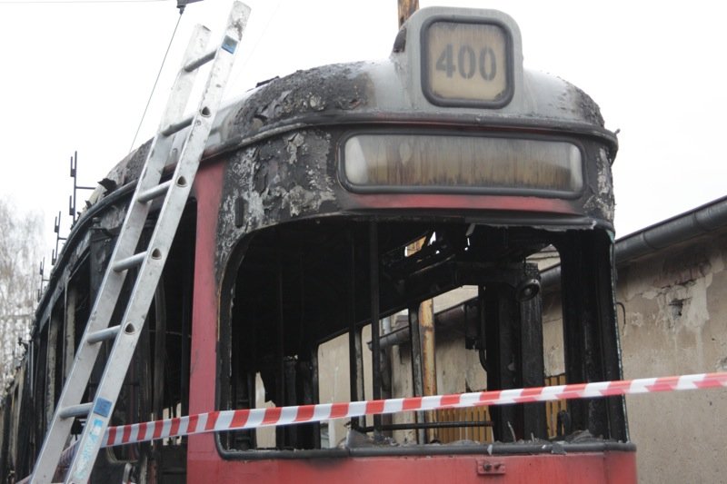 Tramwaj, który zapalił się w niedzielę, nadaje się do kasacji