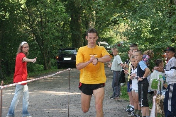 Biegacze z naszego regionu startowali w Półmaratonie Warszawskim 