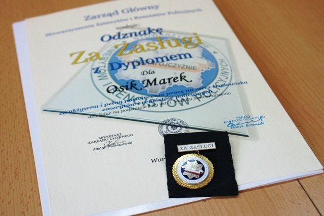 Odznaka za zasługi dla komendanta elbląskiej policji