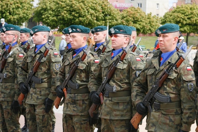 MON przygotował zmiany w ustawie o służbie wojskowej żołnierzy zawodowych