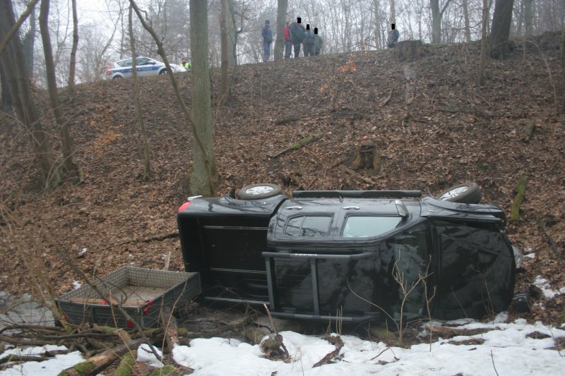 Cztery kolizje na jednej drodze. Policja apeluje o ostrożność