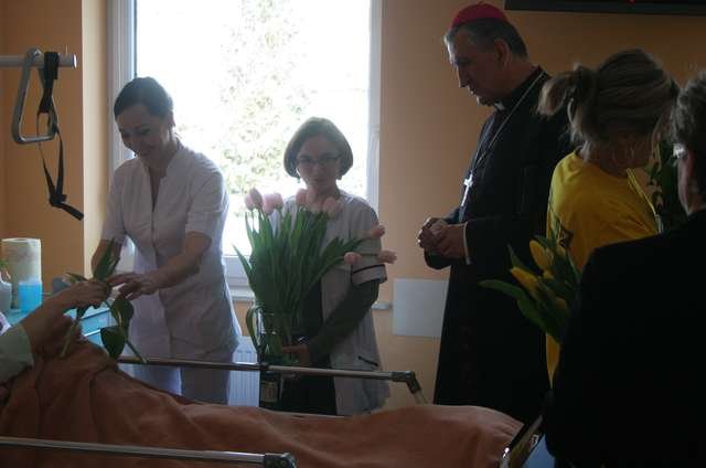 Hospicjum bez prawa do darowizn i 1-procentowego odpisu ?