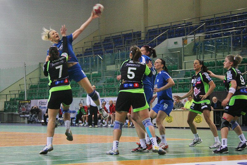 Start Elbląg pokonał Ruch Chorzów 26:21