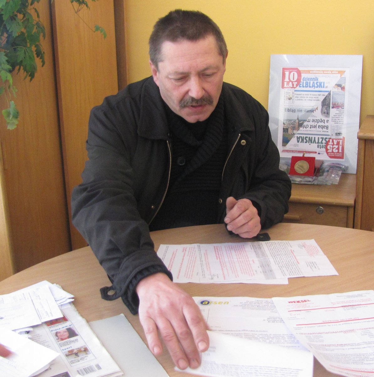 Arsen nęka 12-latkę? Sprawę mandatu badała prokuratura