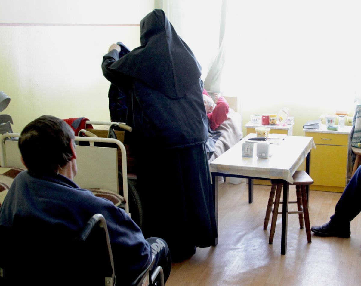 Bezdomni szukają ciepłego kąta i gorącego posiłku  