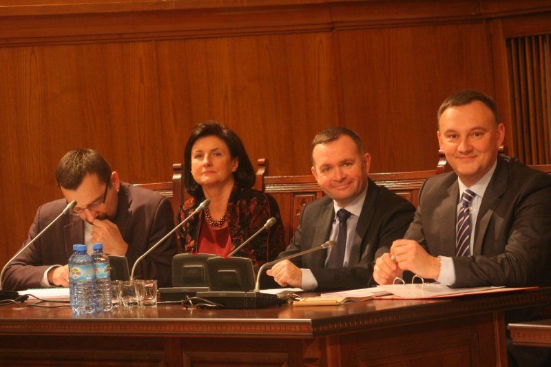 Władze miasta popierają pozew przeciwko Ministerstwu Finansów