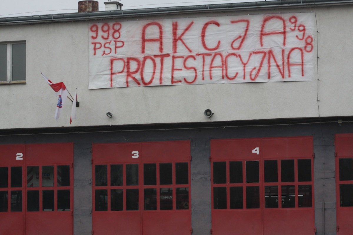 Protest służb mundurowych. Wyjadą i włączą sygnały