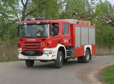 Pożar w Stalewie. Spłonął dach budynku mieszkalnego  
