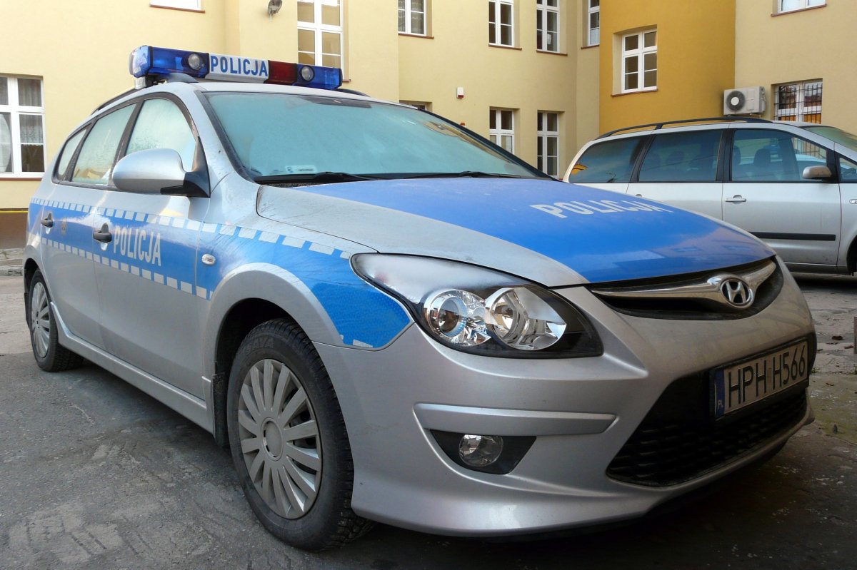 Potrącił pieszego i odjechał. Policja szuka świadków zdarzenia 