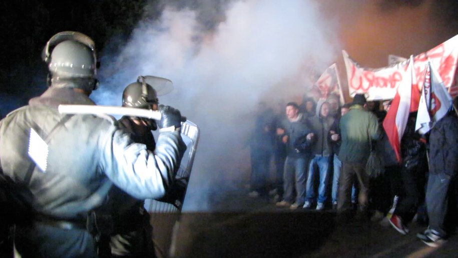 13 grudnia 30 lat później. Inscenizacja manifestacji w Elblągu